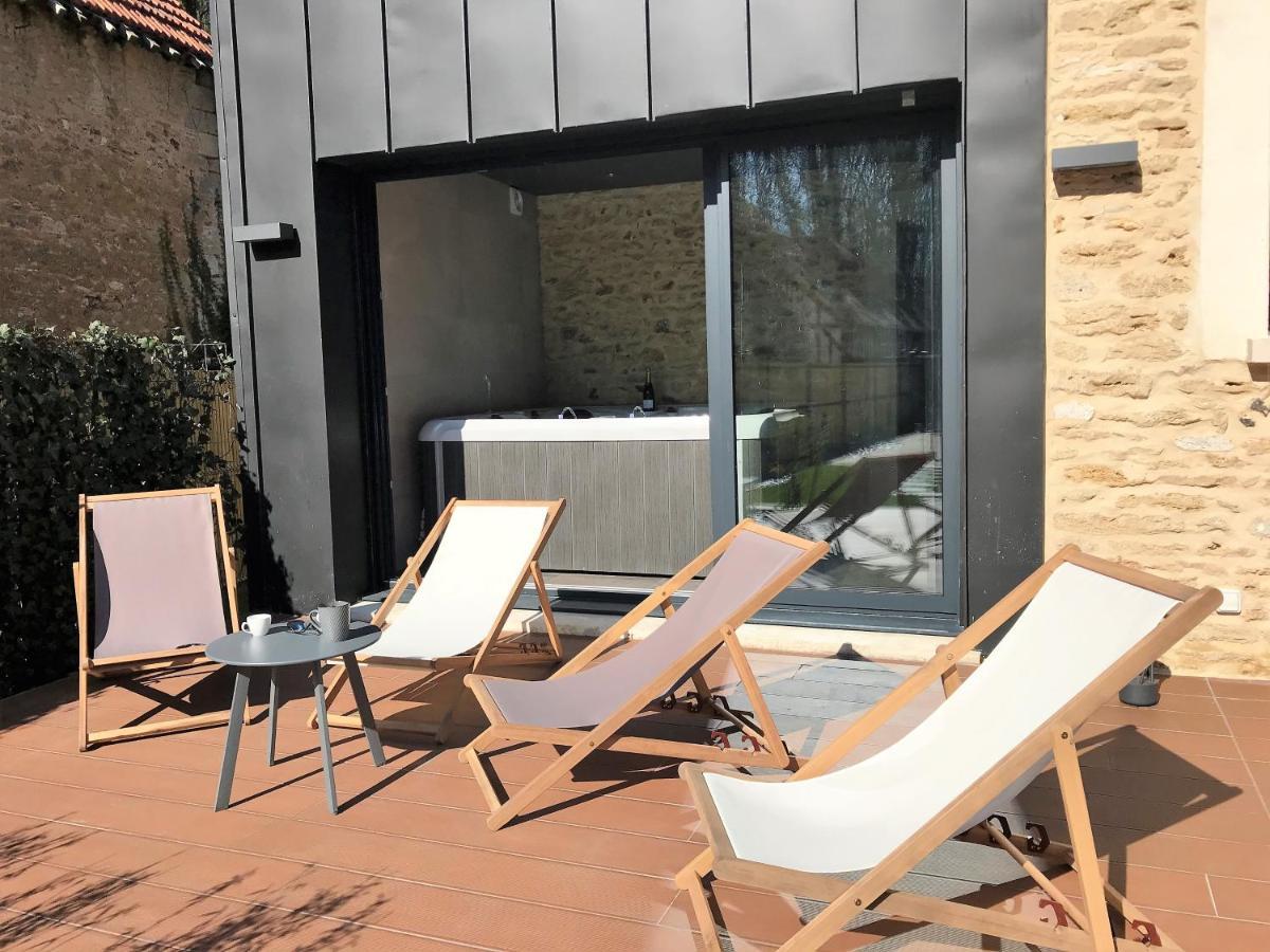 Gite De La Pree Spa Luxe Proche Giverny Et Bord De L'Eure Ménilles Exterior foto